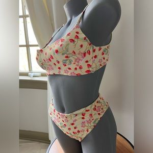 VICTORIAS SECRET strawberry print two piece bathing suit